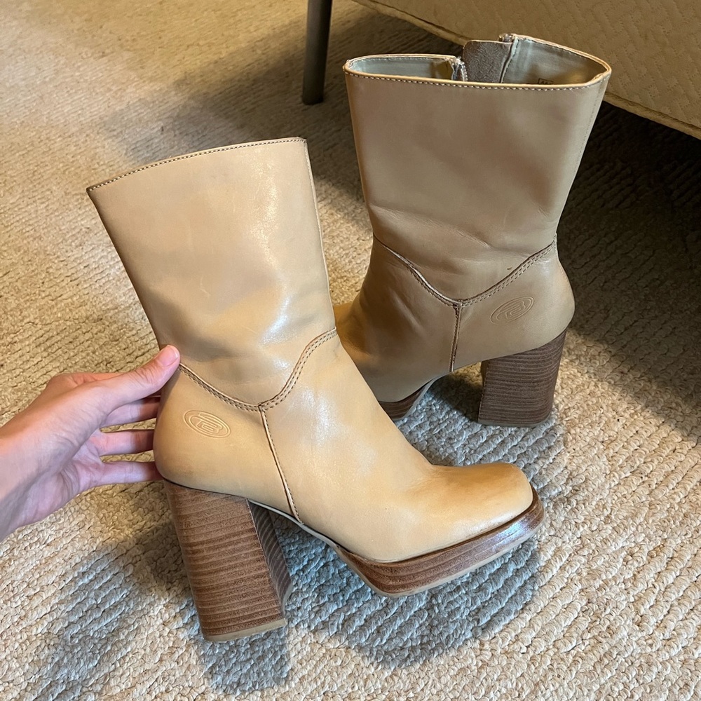 Bongo platform boot from early 2000s